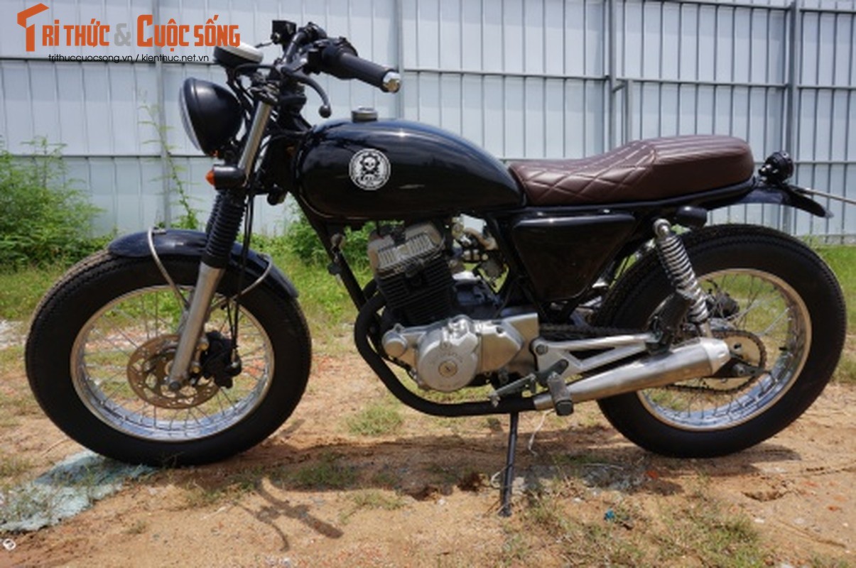 Honda CB 125T &quot;hang nat&quot; do Tracker ca tinh tai Sai Gon